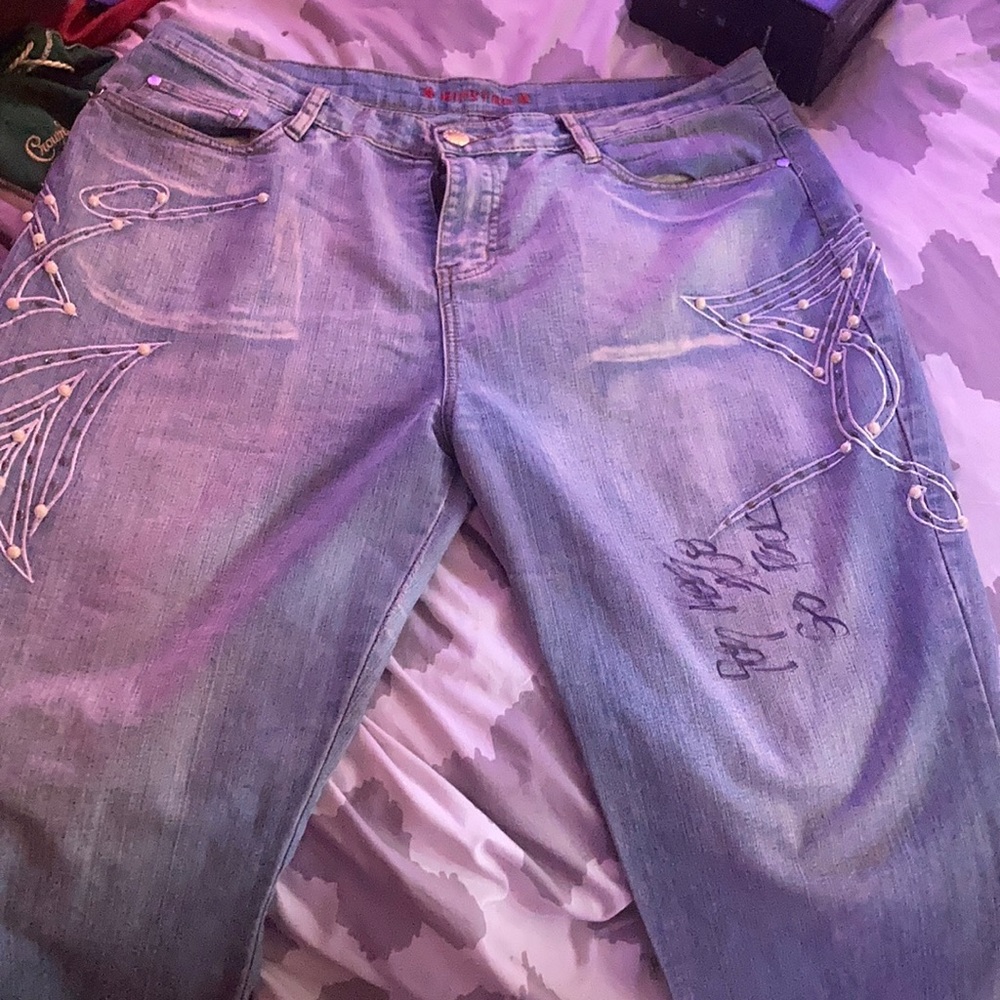 #SELLING